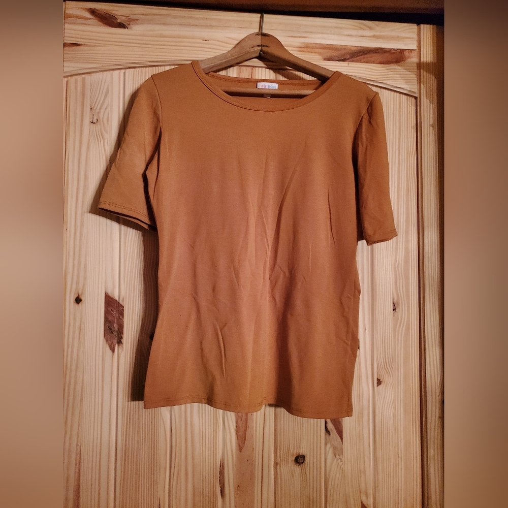 LuLaRoe womens medium top